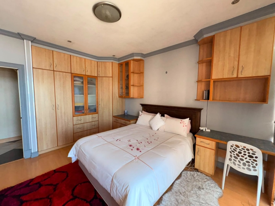7 Bedroom Property for Sale in Quigney Eastern Cape